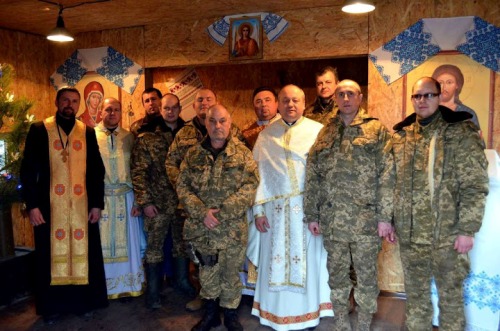 Благовість серед воїнів АТО несли священики співочого тріо «Новий Час».(ФОТО)